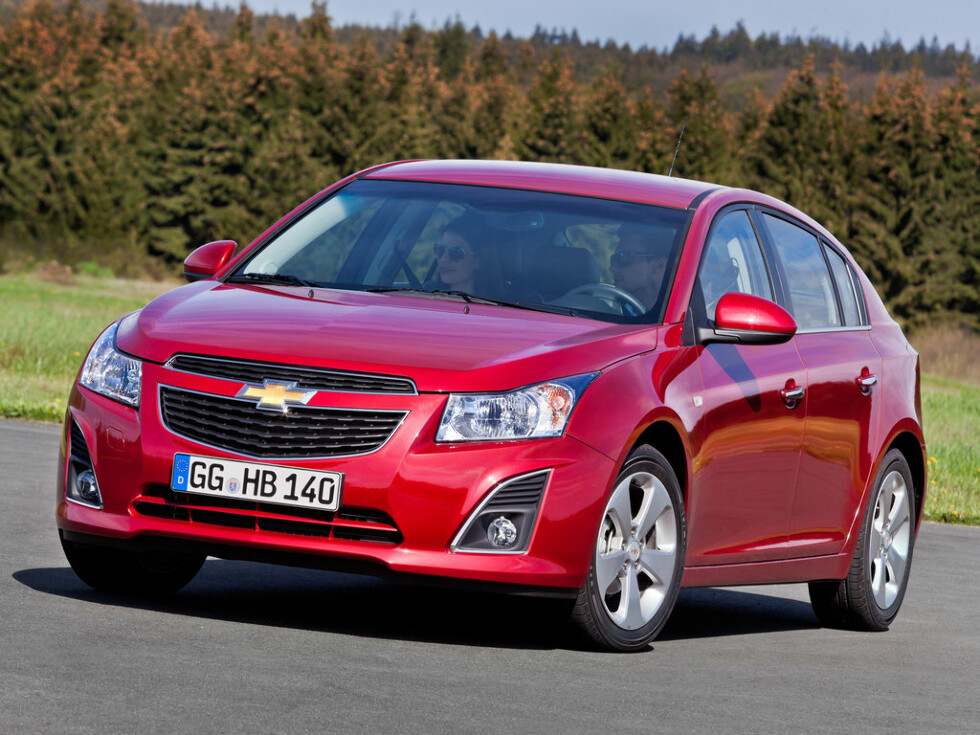 Коврики текстильные "Классик" для Chevrolet Cruze I (хэтчбек 5 дв / J305) 2012 - 2015, черные, 5шт.